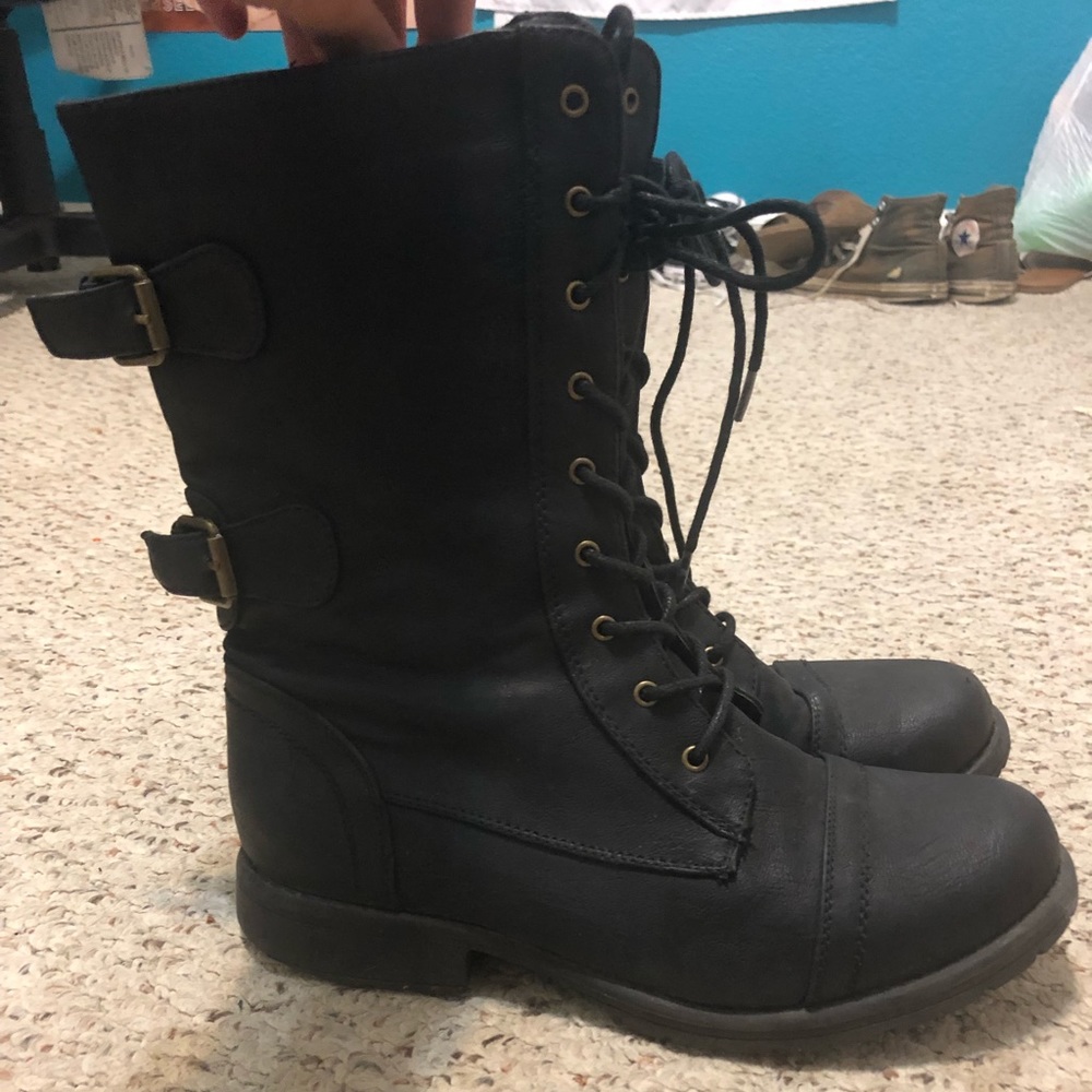 Women Black combat boots